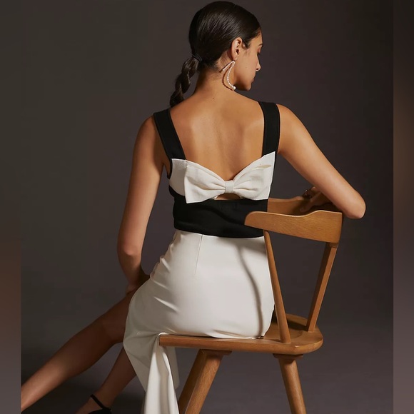 New Women’s Maeve Back-Bow Sweater Tank By Anthropologie!!🔥🔥🔥 - Picture 3 of 11